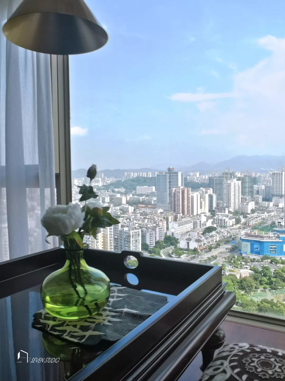 美式轻奢婚房，T 形推拉门点亮空间互动-38