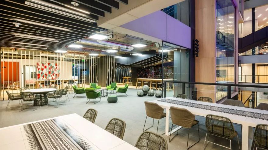 Gensler 打造现代办公空间,五大案例诠释高效办公新理念-74