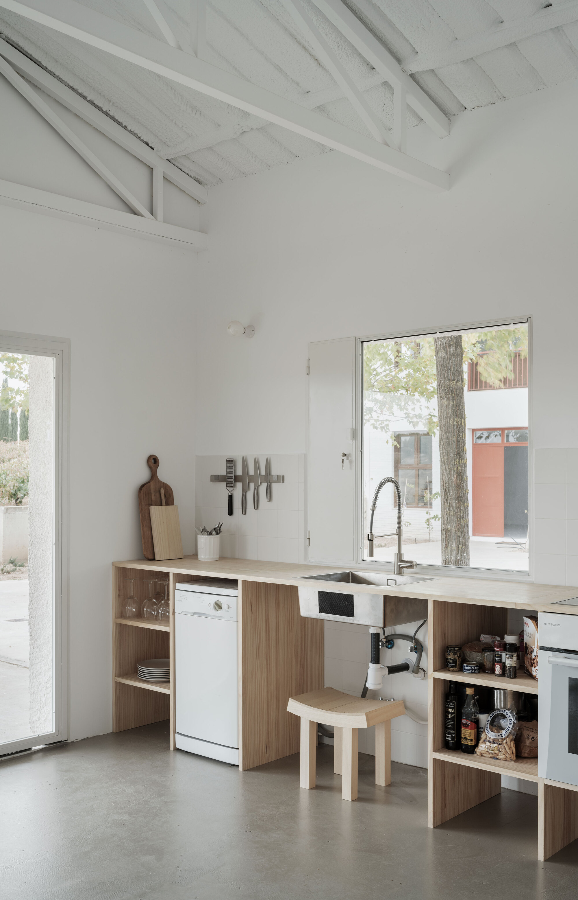 原始房屋丨西班牙丨HANGHAR-25