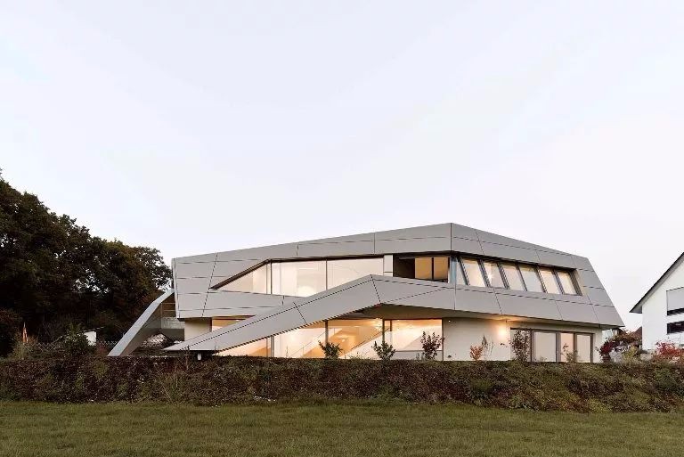 未来感住宅设计，维也纳 Ad2 Architekten 事务所打破传统-48