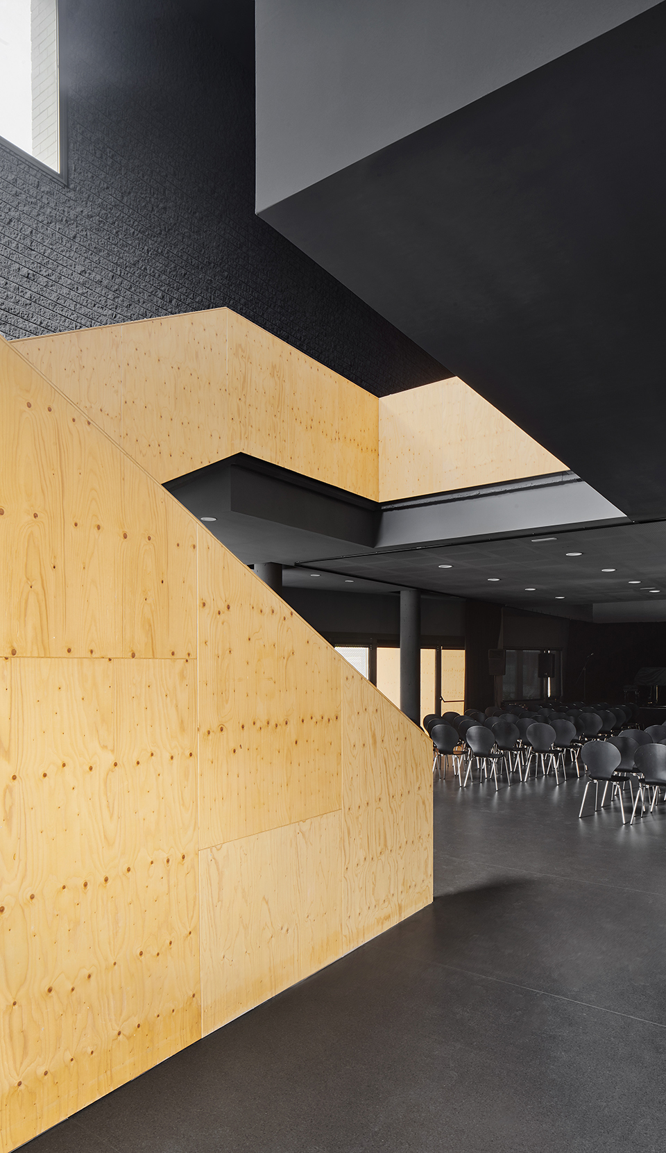 NAM Arquitectura | 西班牙托雷登瓦拉剧院翻新-27