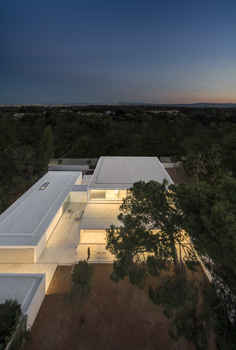 松树林之间的住宅，西班牙 / Fran Silvestre Arquitectos-73