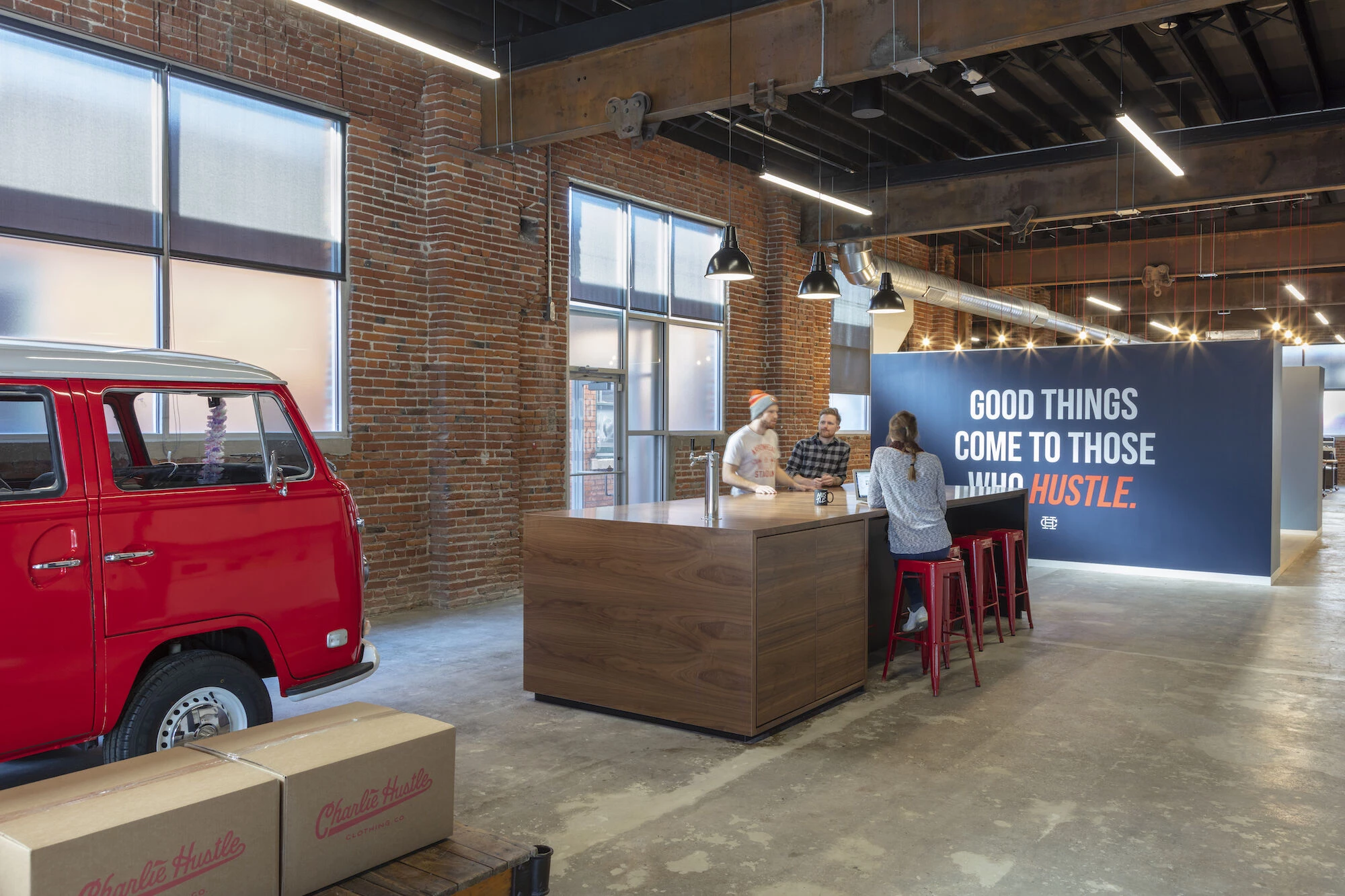 Charlie Hustle 总部丨美国堪萨斯城丨KEM STUDIO-19