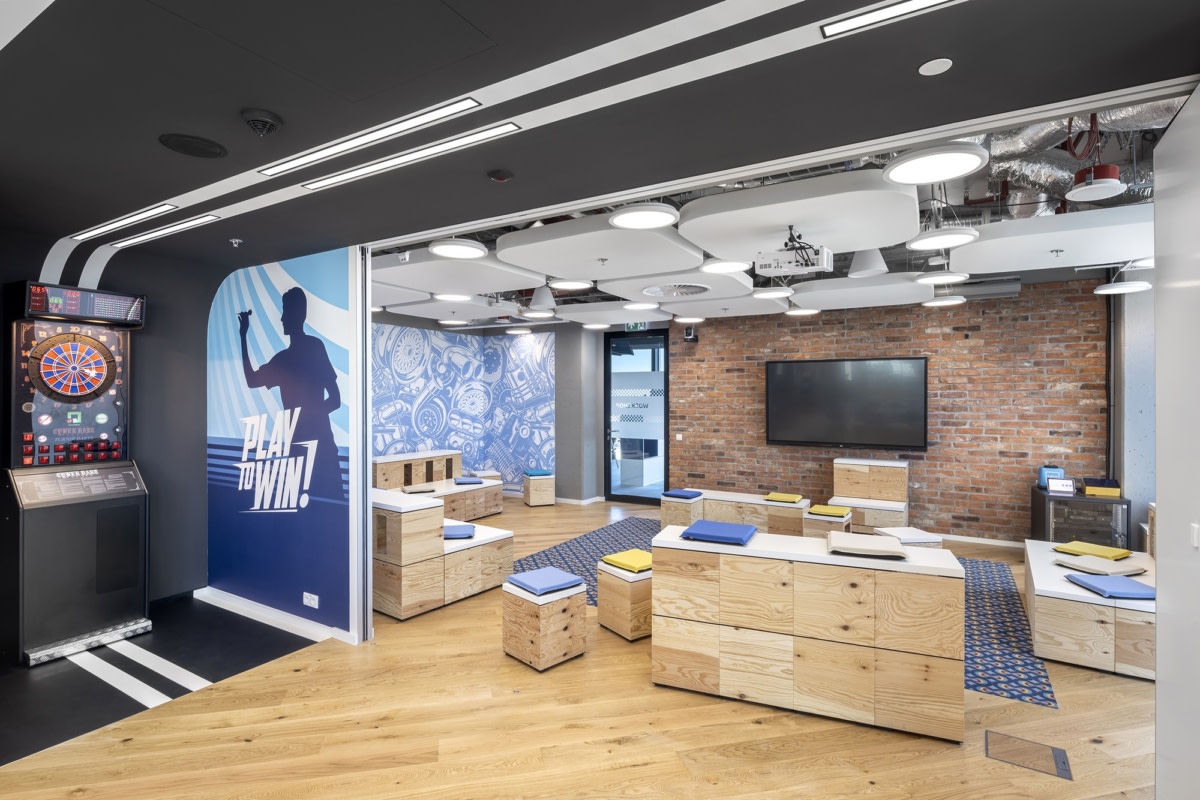 Keyloop Offices 办公空间设计丨波兰华沙丨Massive Design-12