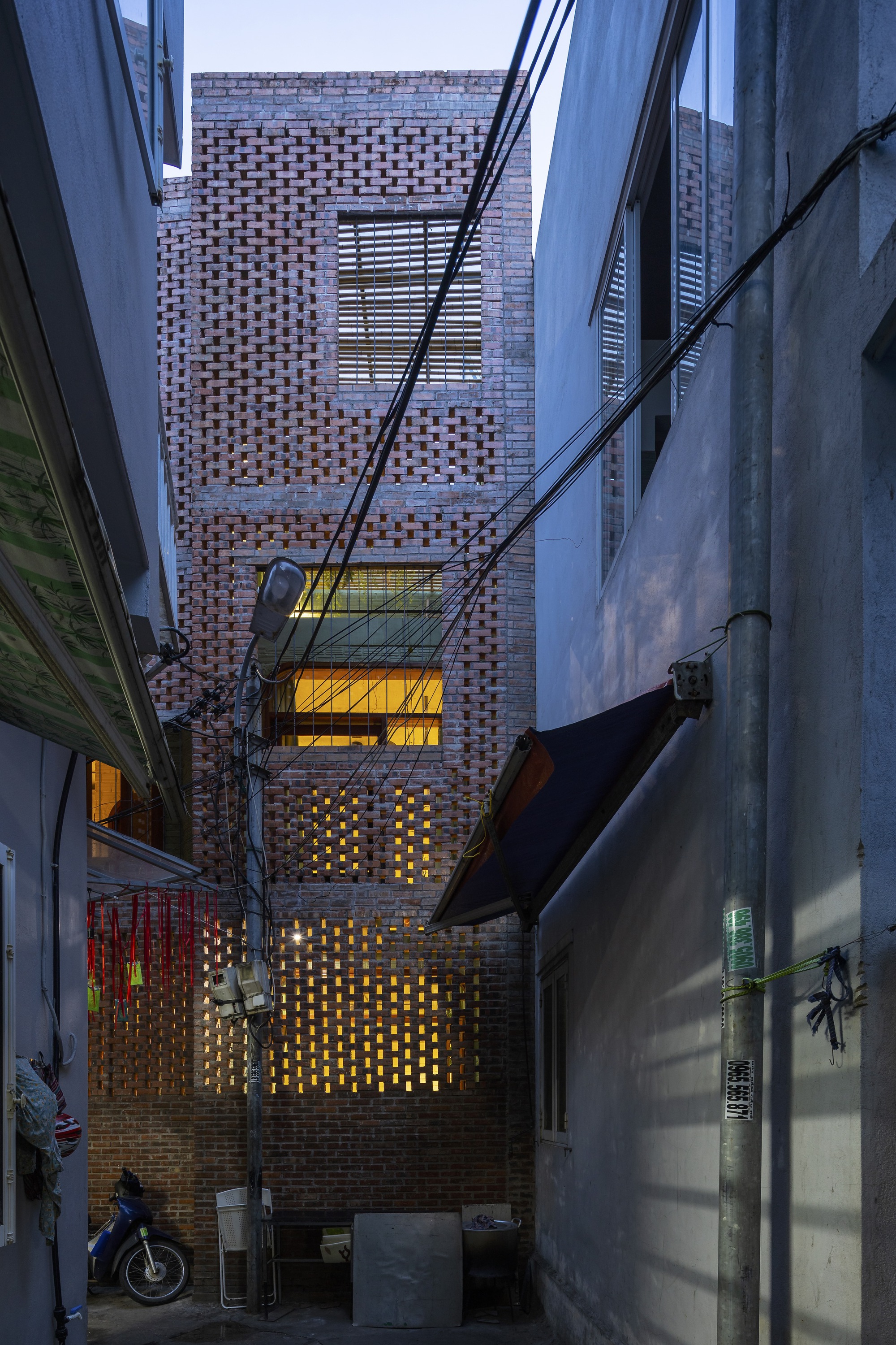 灯笼屋丨越南丨Ho Khue Architects-55