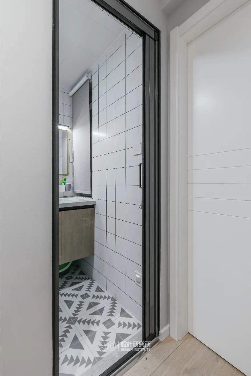 78 平米北欧风之家 | 墨绿背景墙的稳重与雅致-48