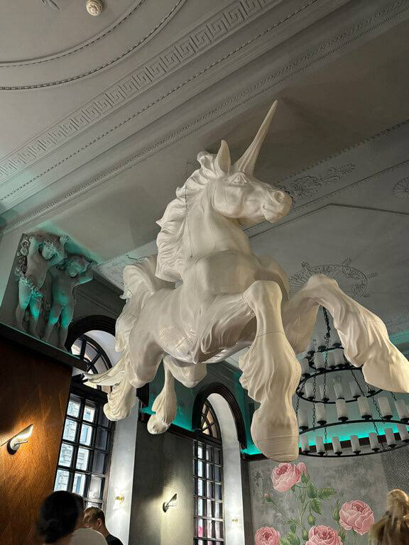 圣彼得堡餐厅设计丨俄罗斯圣彼得堡丨Wooddi design工作室-17