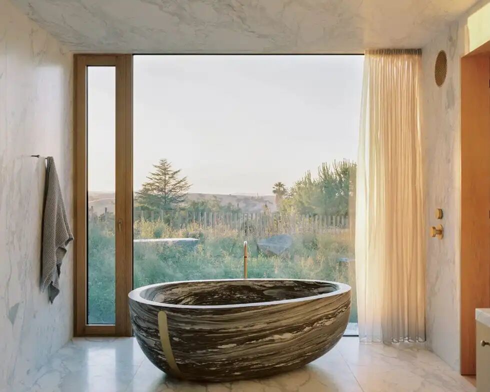 西班牙“角之屋”－古宅遗迹改造的山间豪宅-19