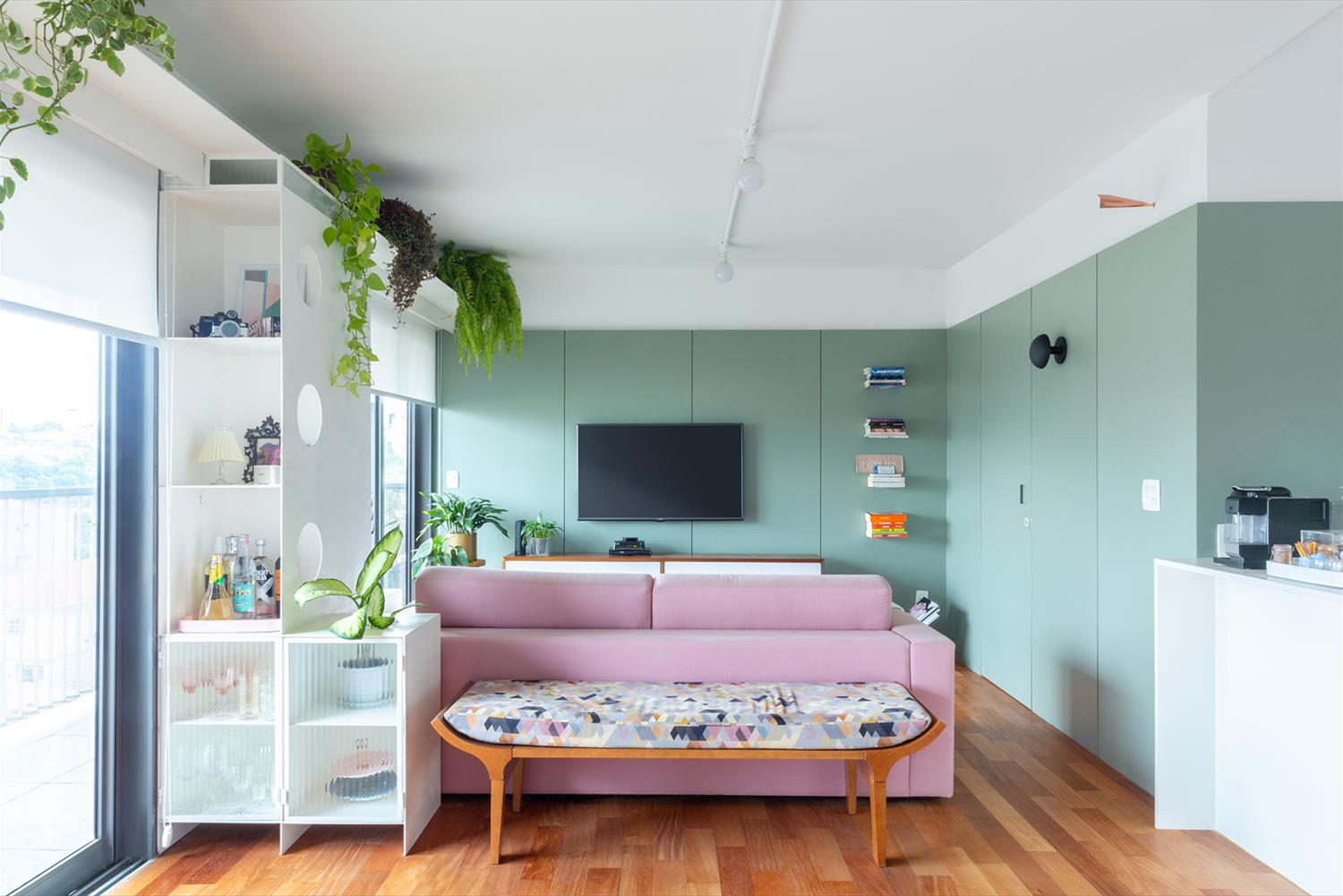 巴西 SP 公寓 | 清新木质设计,打造舒适居住空间-3