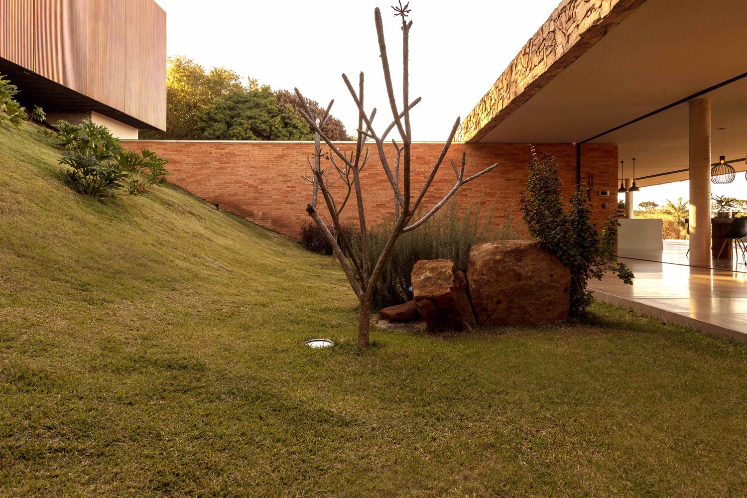 巴西米纳斯吉拉斯山脉中的“石之家”-86