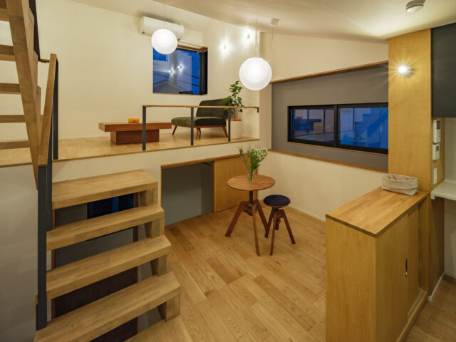新宿の家 隙間の光明丨日本京都丨キトキノアーキテクチャ（小林玲子）-78
