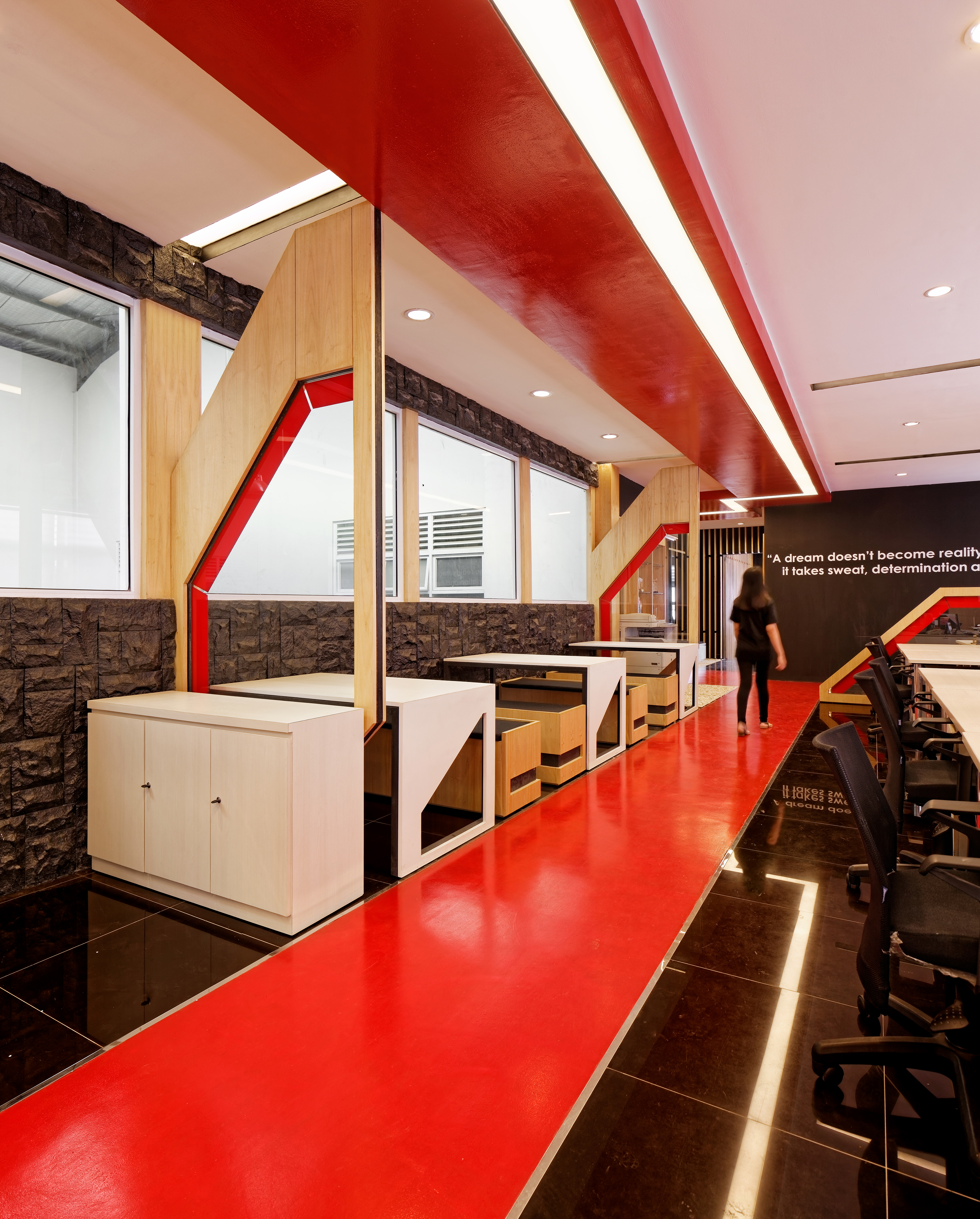 红韵南雅|OMG 印尼办公室设计-17