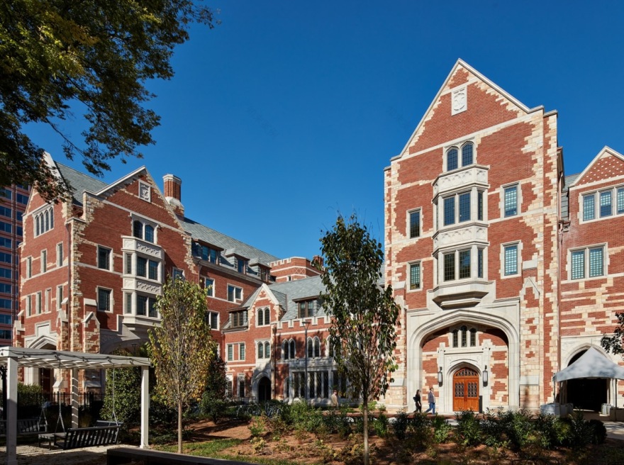 Vanderbilt University 的 Nicholas S. Zeppos College | 现代哥特式建筑魅力-7
