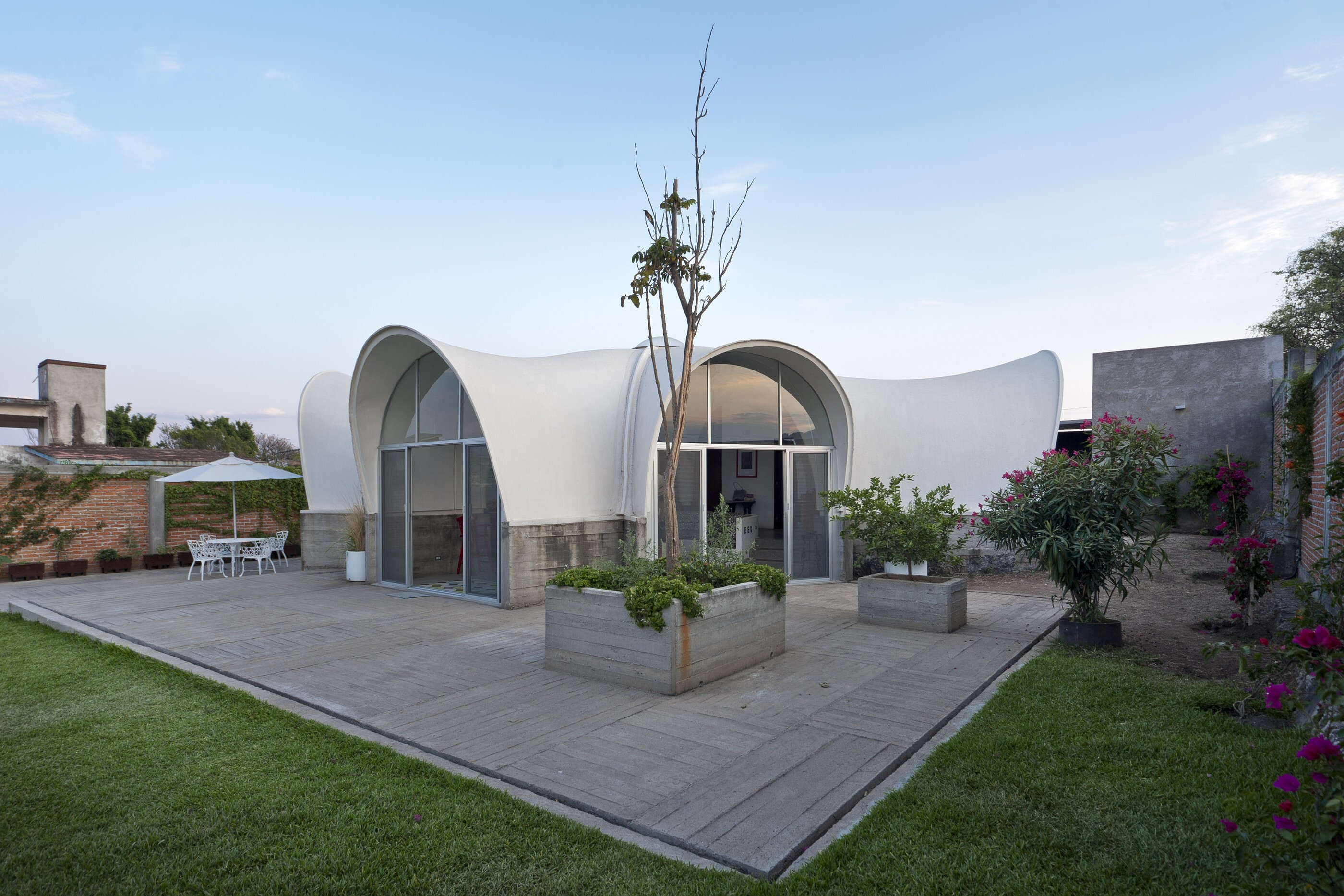 墨西哥 Tlayacapan 的现代私人住宅-14