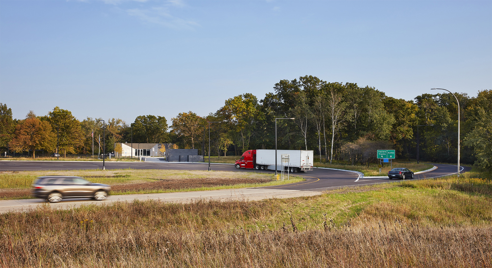 Straight River Northbound Safety Rest Area  Snow Kreilich Architects-39