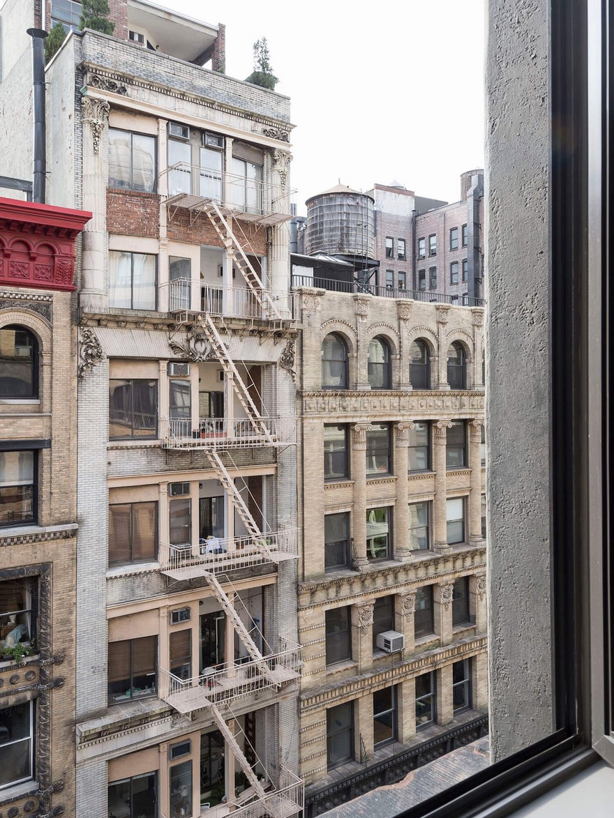 Greenwich Village Loft Made by Combining Two Separate Units in a Heritage Building-23