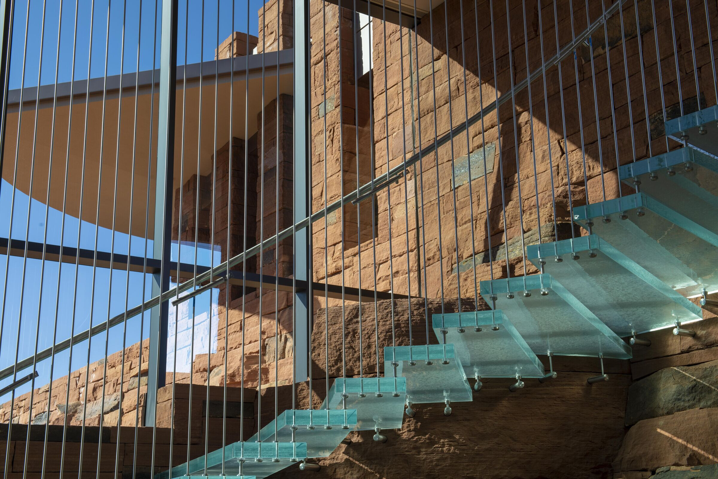 美国亚利桑那州塞多纳“月亮门”别墅,自然与现代的完美融合-19