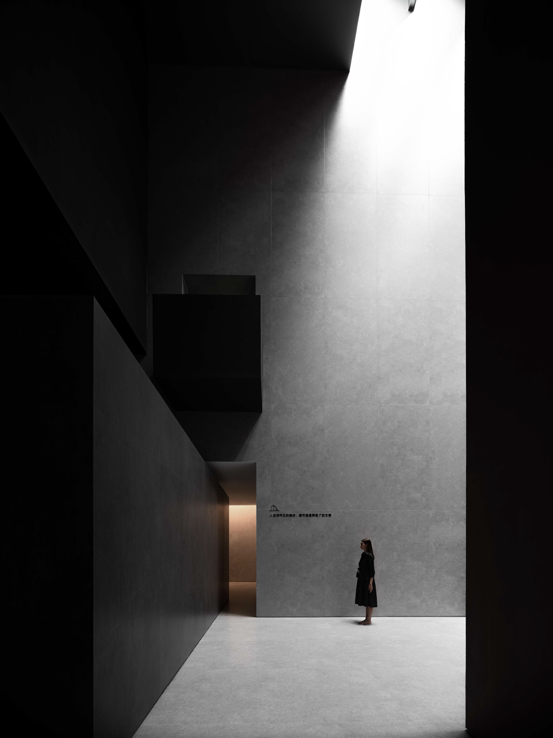 追光·欧文莱陶瓷总部，空寂之境 | 谢培河作品-16