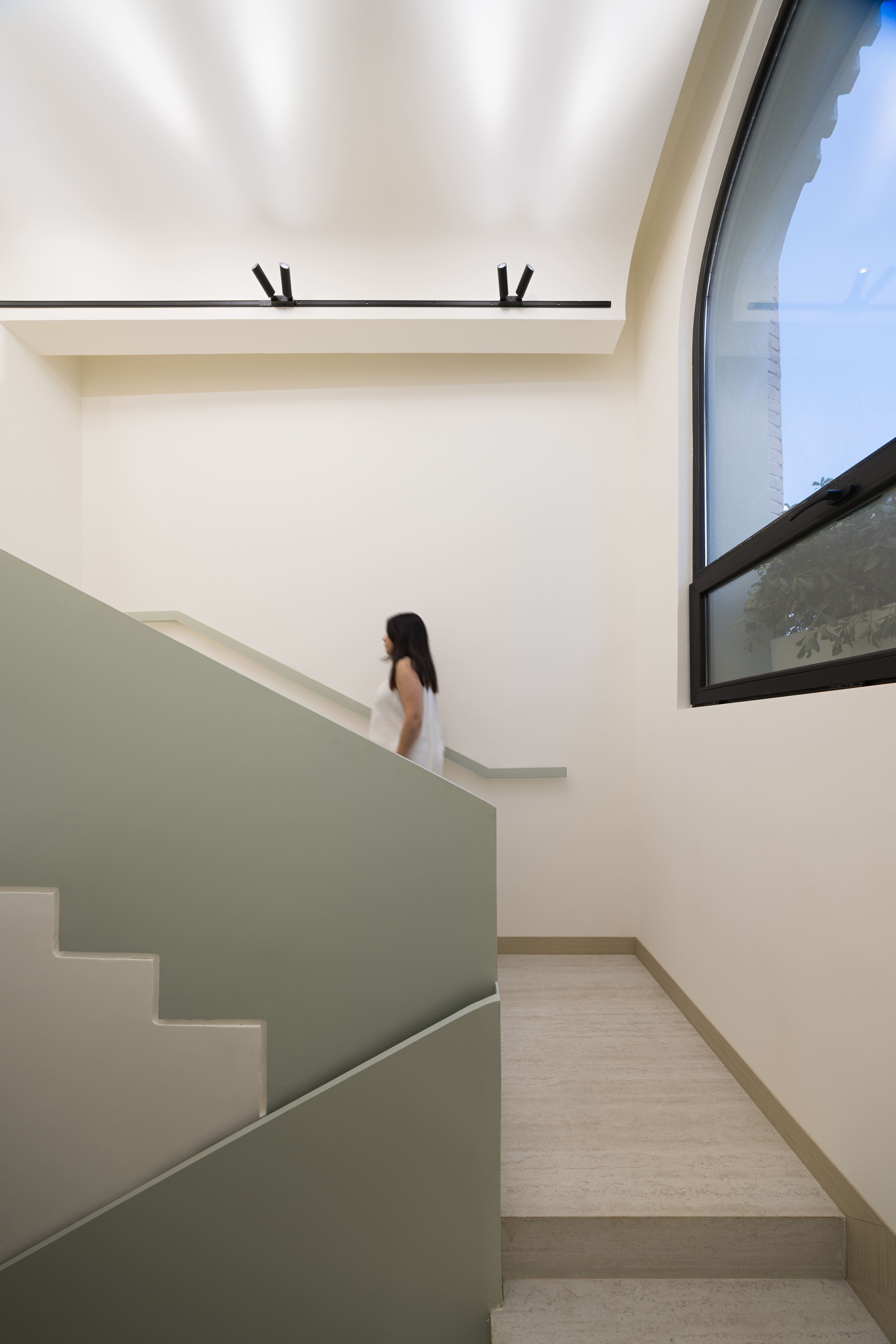 纳法斯·诺（新呼吸）诊所丨伊朗丨Event office-14