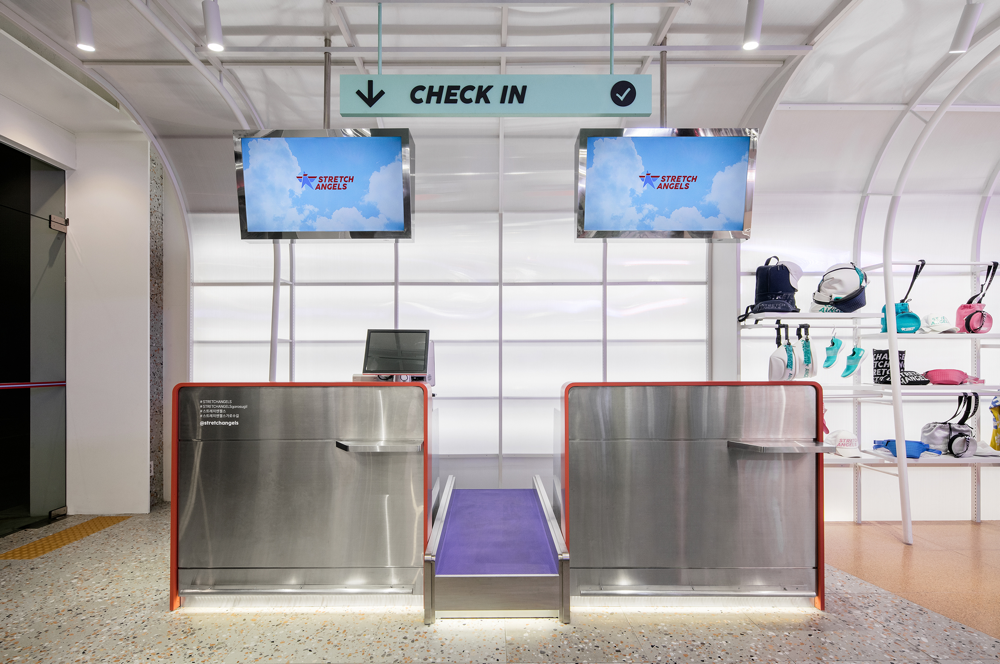 首尔 Stretch Angels 旗舰店，空中旅行主题的零售空间设计-9