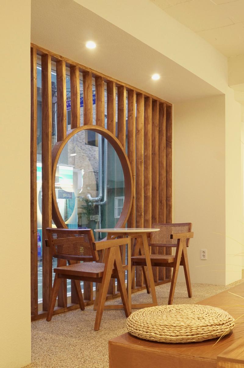 简约设计 21 平米咖啡厅 展现北欧风魅力-12