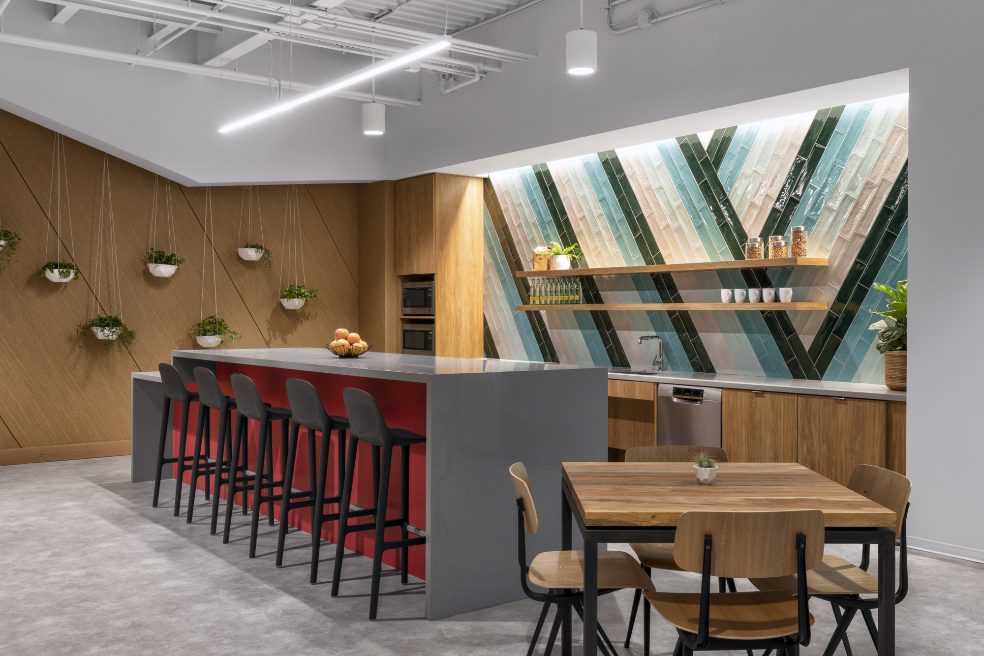 奥斯汀机密科技公司办公室设计-13