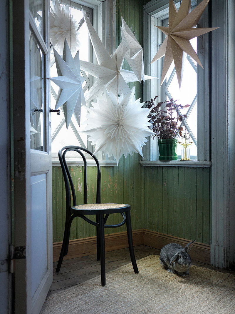 瑞典 Ahlens 圣诞主题室内设计-16