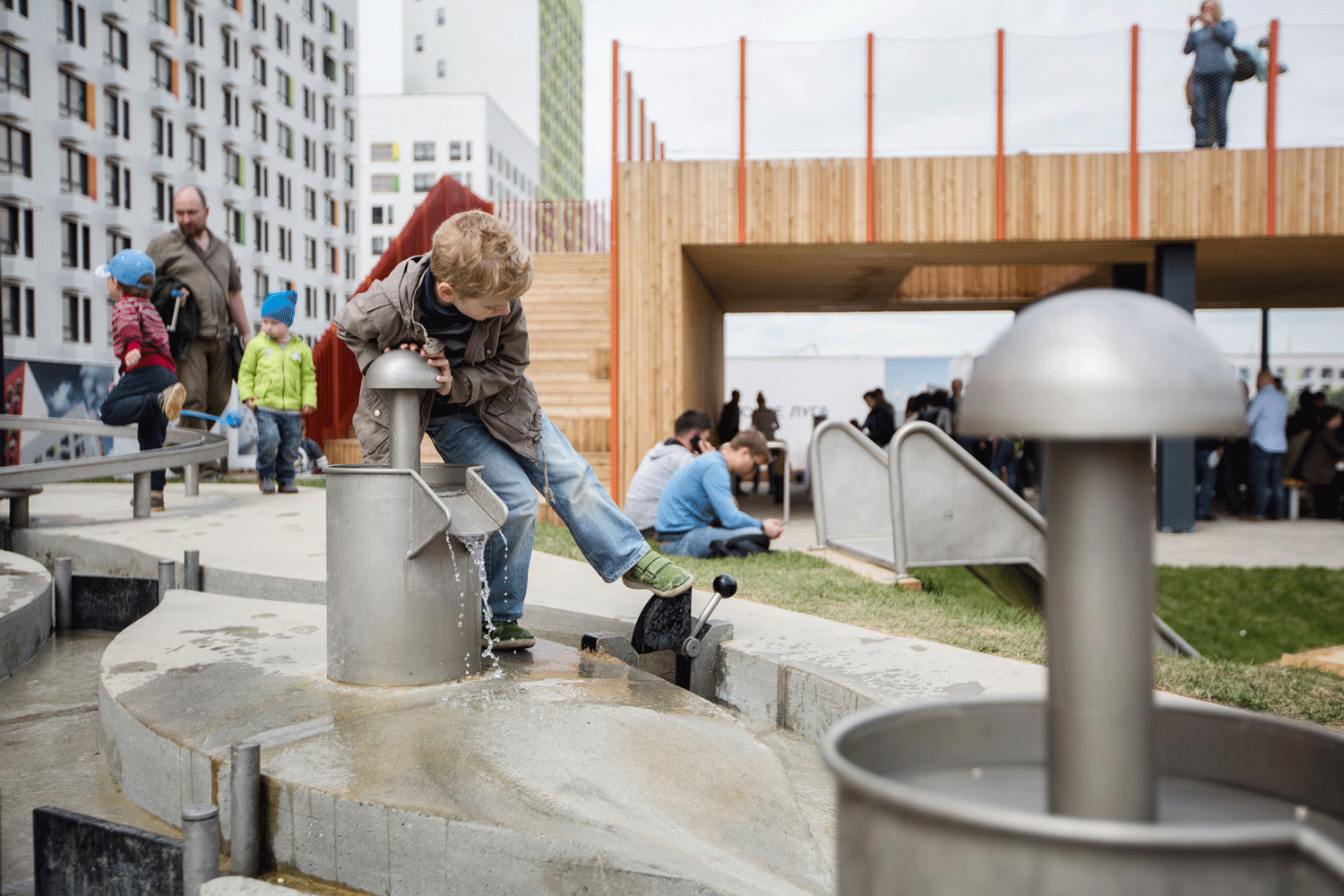 俄罗斯金字塔游乐场-18