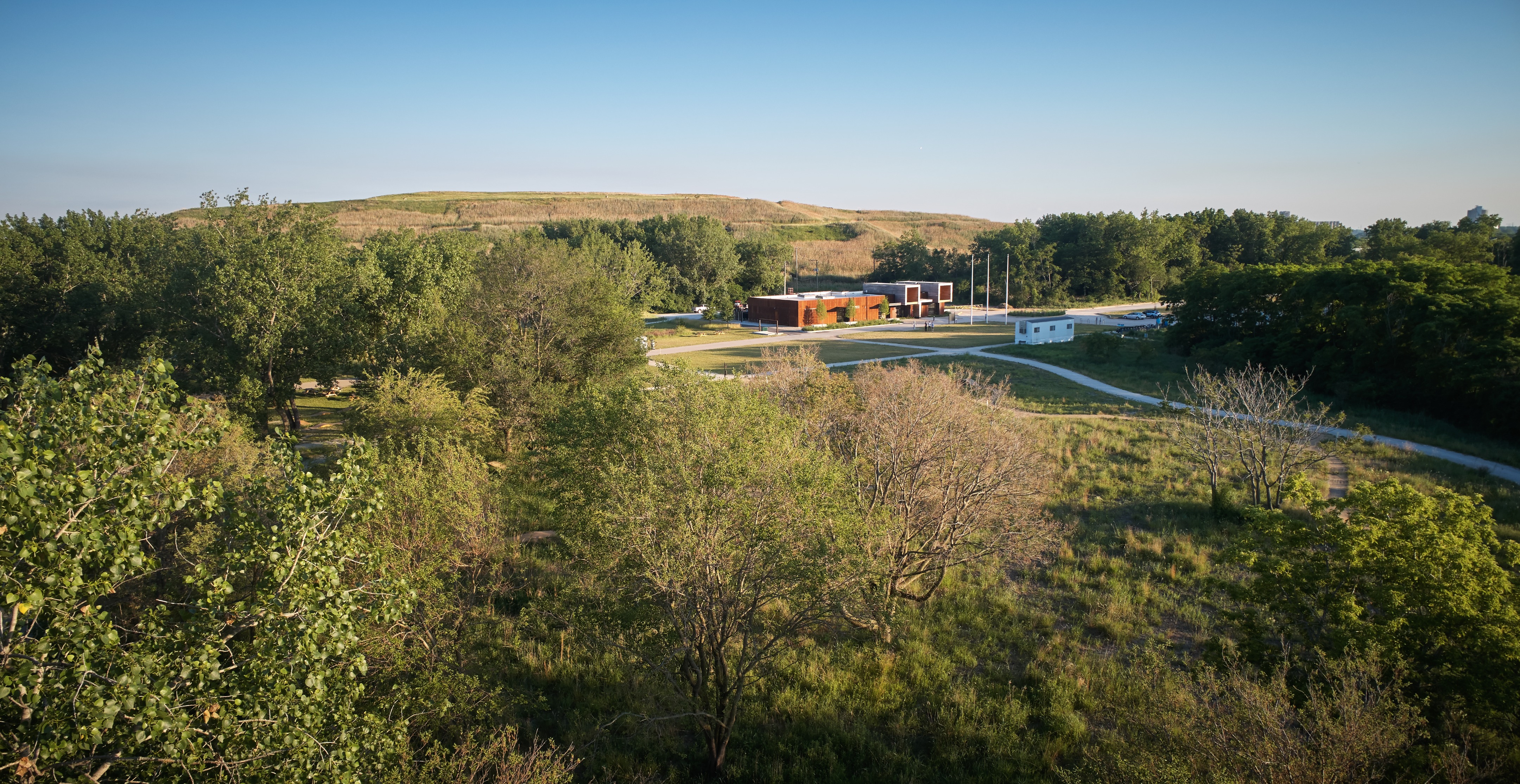 福特 Calumet 环境中心丨美国丨Valerio Dewalt Train-30