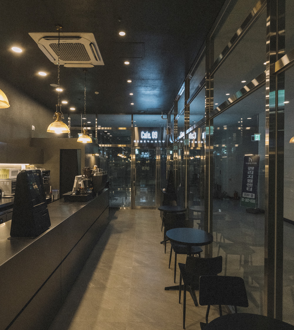 现代简约咖啡厅设计，演绎时尚与品味-9