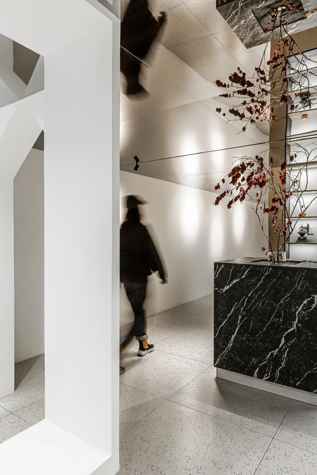 春秋空间设计 | 打破传统，商业空间新构造-37