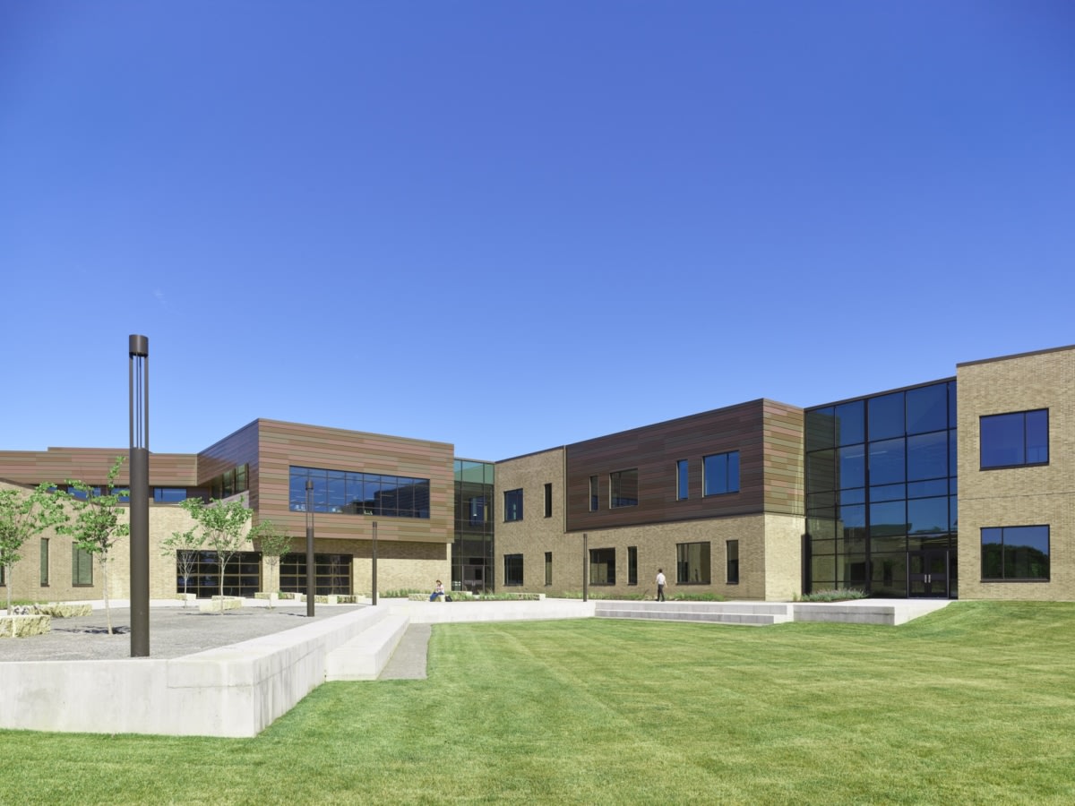 瓦尔登中学丨美国堪萨斯城丨Hollis + Miller Architects-16