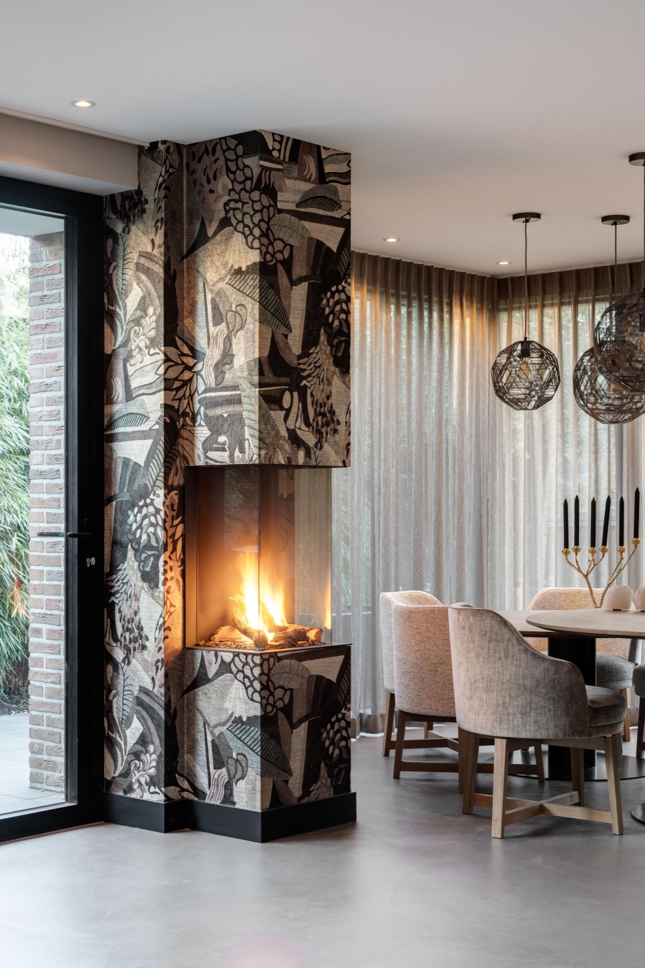 Aanbouw met aluminium kozijnen en stalen binnendeuren-6