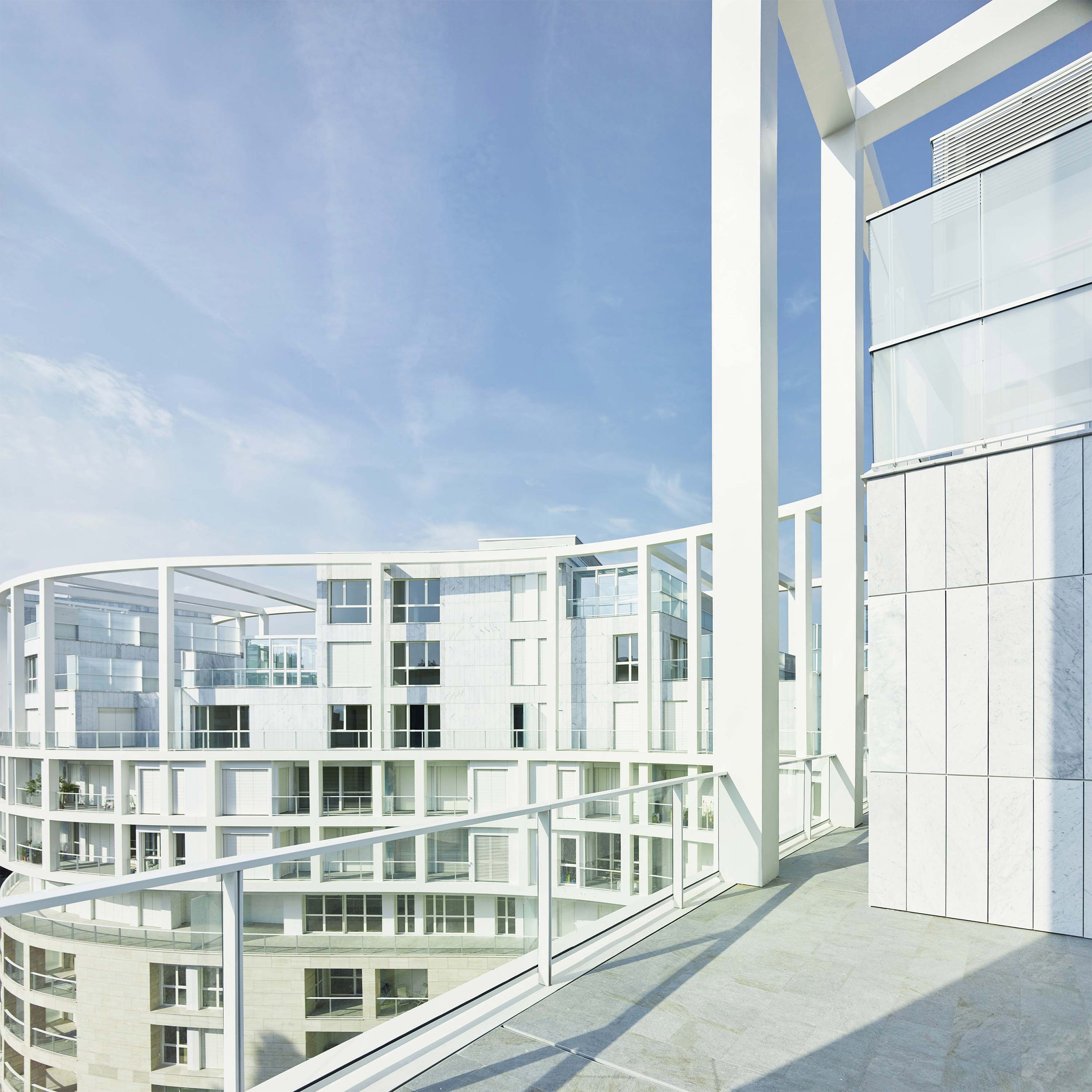 米兰 Carlo Erba 住宅楼 | 现代建筑与古典环境的完美融合-15