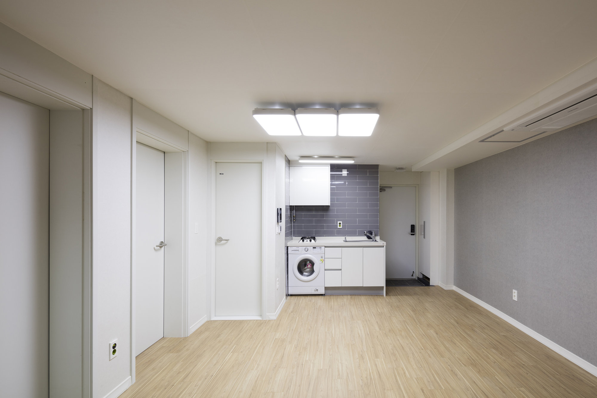 Bracing House / Atelier Jun-28