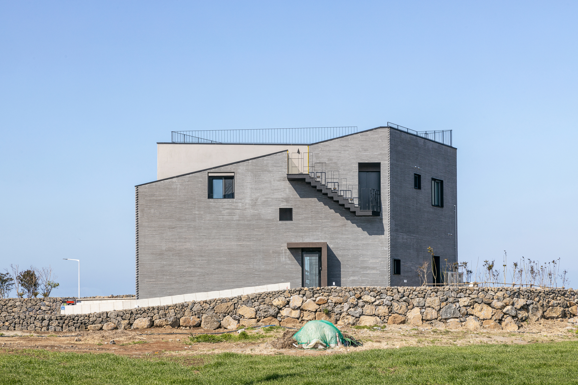Whale Island Café House / Design Lab so S.O Architects-20