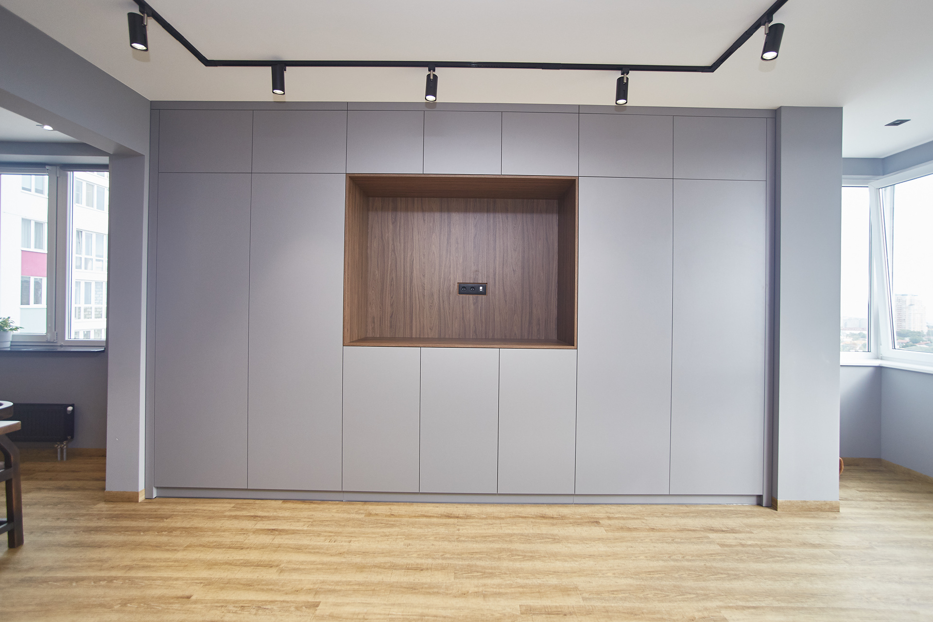 APARTMENT "HORIZON": 65 sq.m (Real)-38