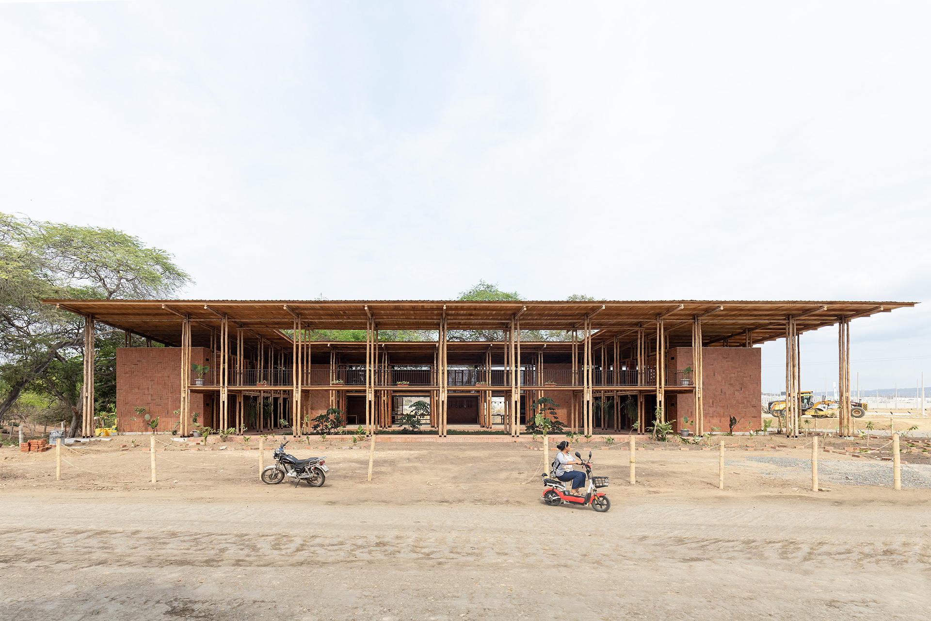 Community Productive Development Center Las Tejedoras / Natura Futura Arquitectura + Juan Carlos Bamba-51