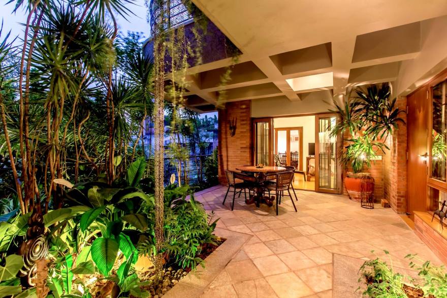 都市峡谷中的垂直生活-9