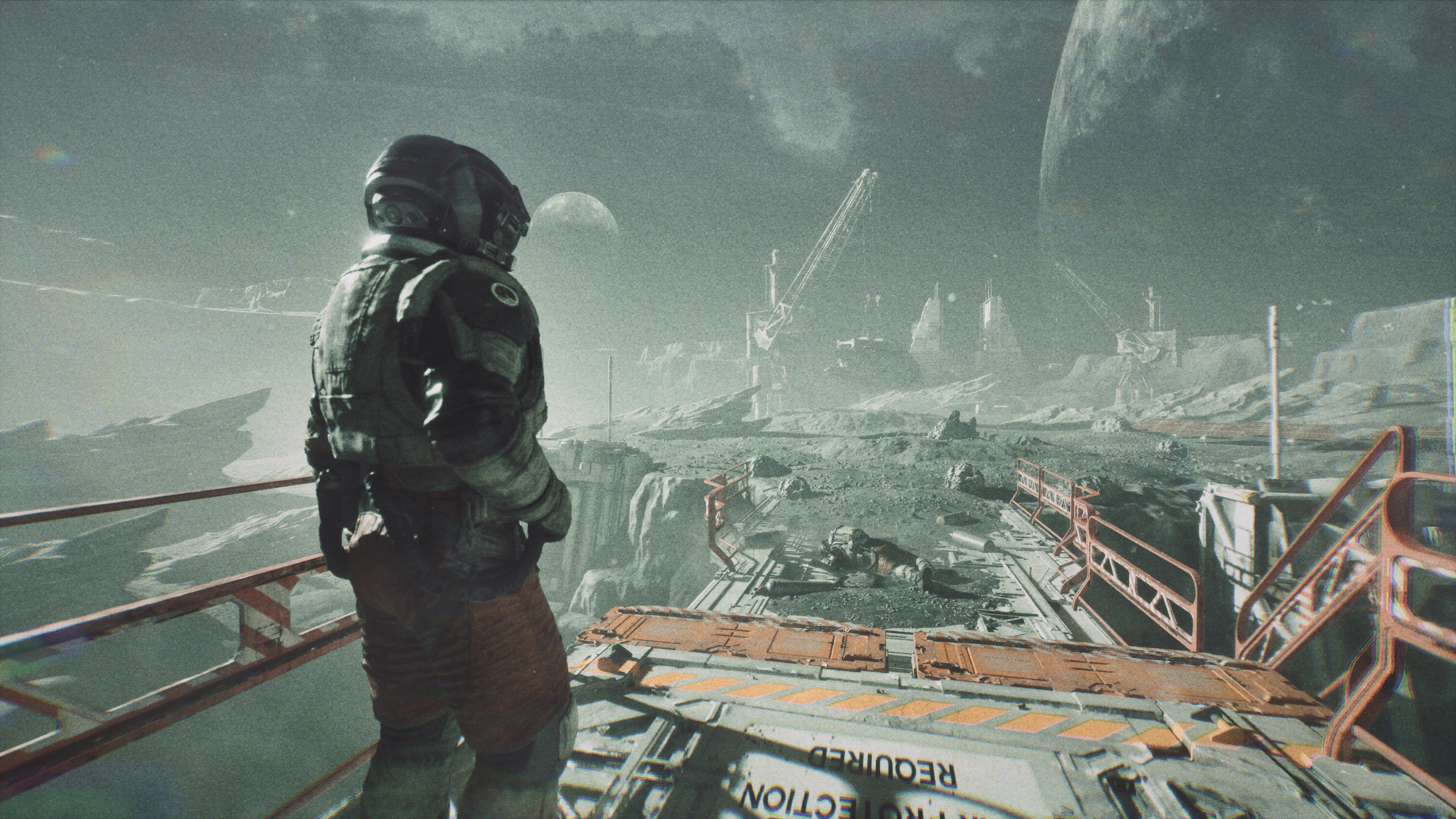 外星卫星；外星月球（注：moon常见释义为月球；卫星，这里结合alien，两种表述在不同语境下都可能合适，若结合具体语境能更精准判断） -28