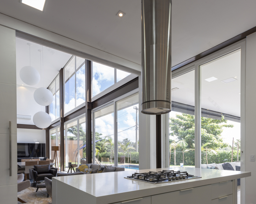 巴西 BT House | 钢构智能玻璃打造室内外一体空间-98