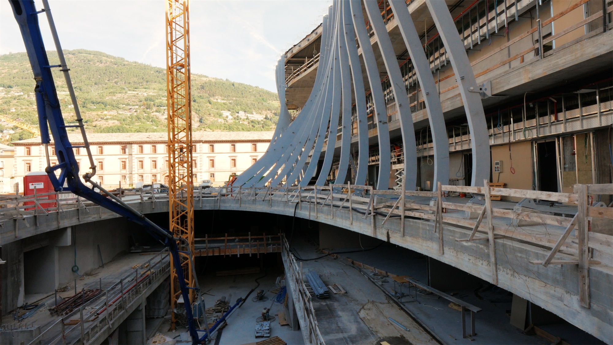 瓦莱达奥斯塔大学新校区 | 绿色智能冰山校园-46