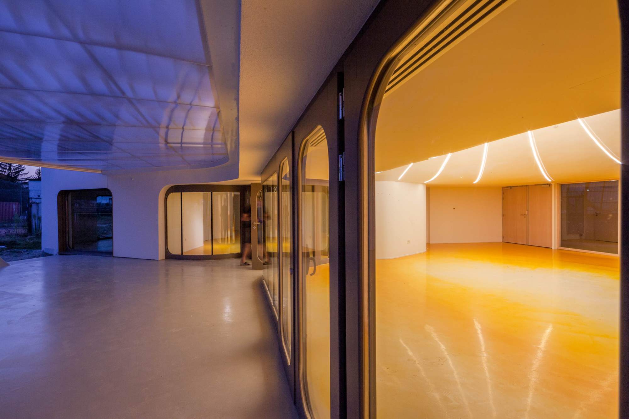 Tennis Club in Strasbourg / Paul Le Quernec-34