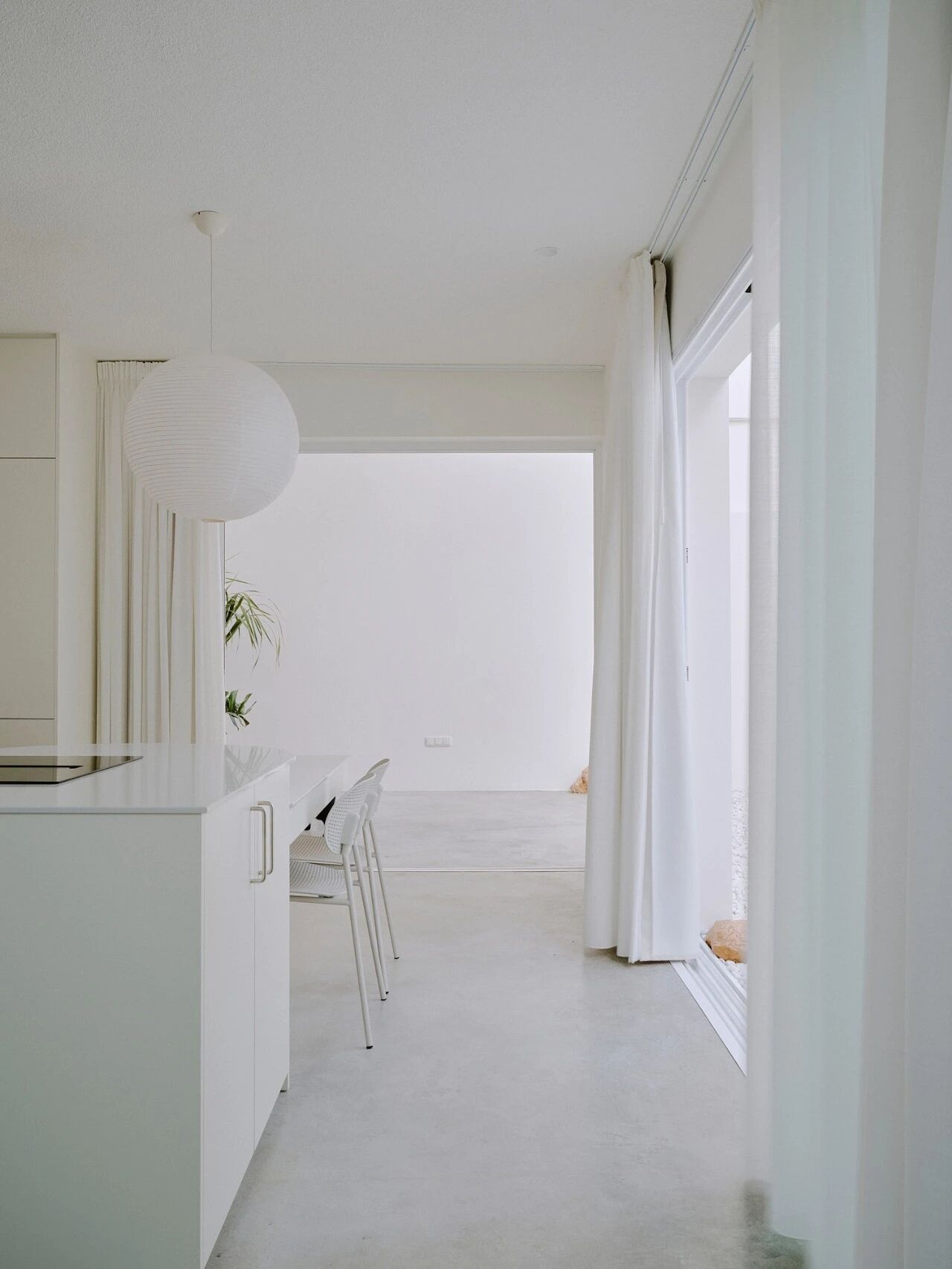 Balzar Arquitectos 195㎡纯白几何住宅丨西班牙巴伦西亚-26