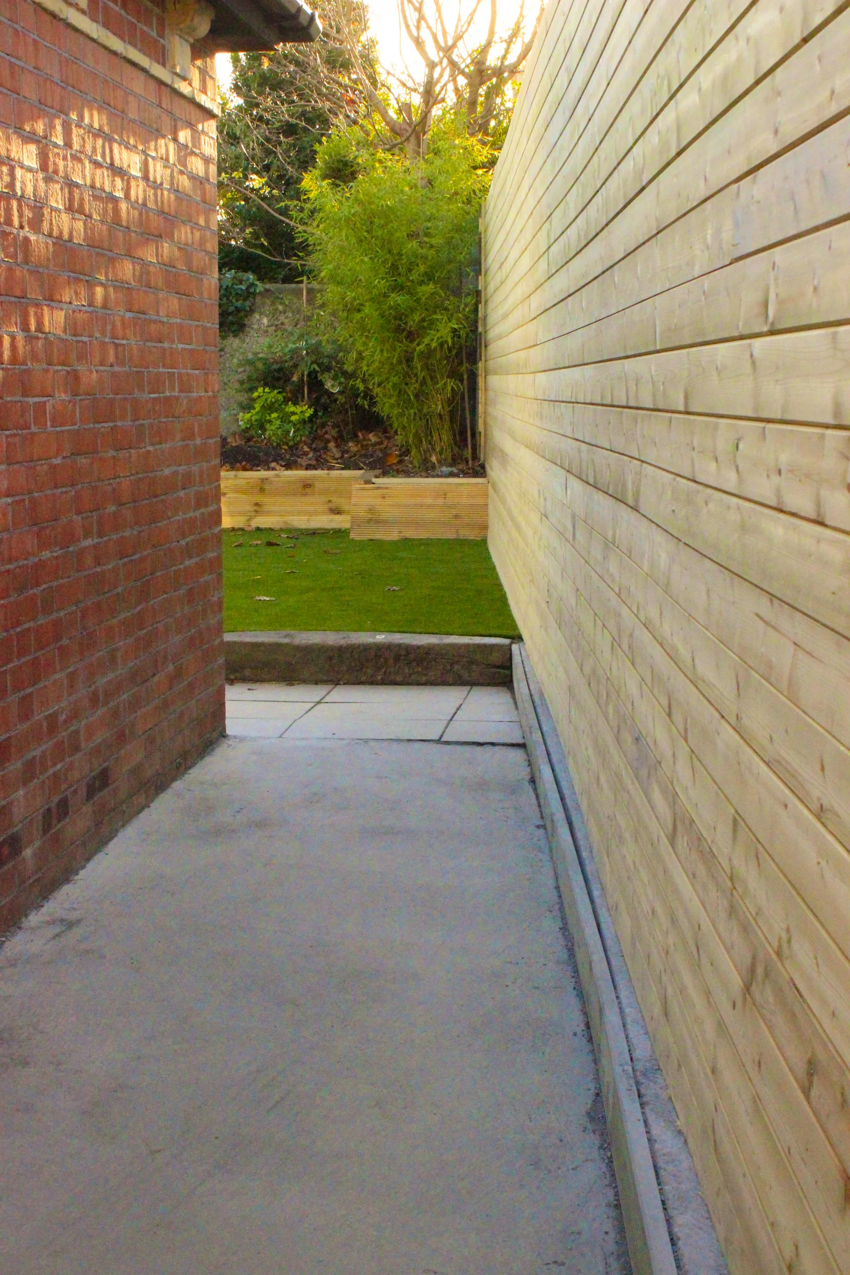 Ranelagh Artificial Lawn — Amazon Landscaping and Garden Design--30