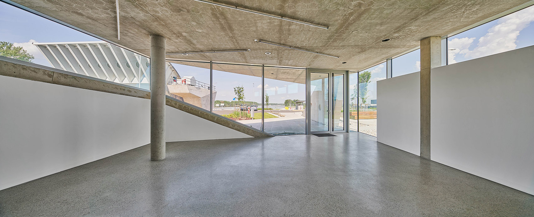 匈牙利 MosoniDanube 防洪闸门控制大楼丨TÉRHÁLÓZAT-67