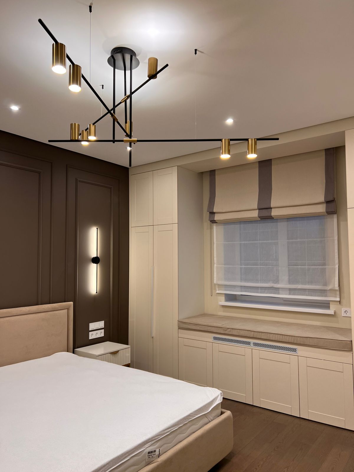 Реализованный дом 150 м2 в Подмосковье. Дизайн-проект интерьера + комплектация материалами, мебелью, светом и другими элементами-4