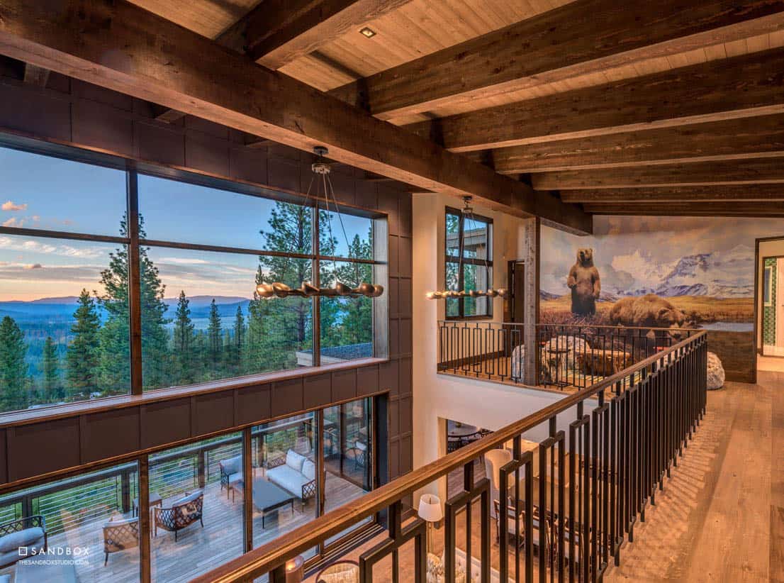 Mountain contemporary retreat in a stunning setting of the Sierra Nevadas-17