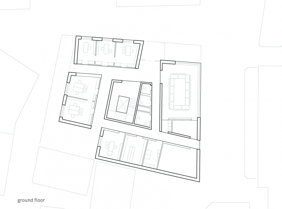 德国 Bad Kissingen 行政办公楼 · 错位立方体融入历史环境-39