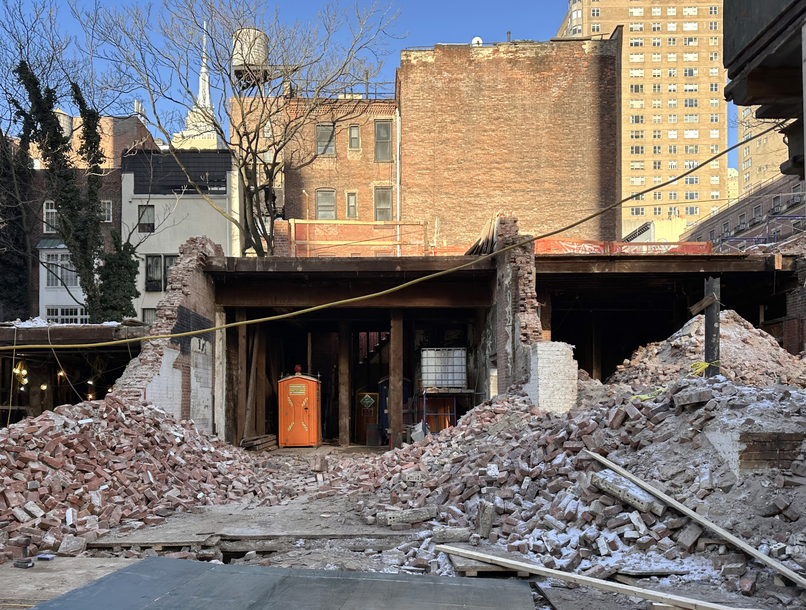 Demolition Wraps Up At 540 Third Avenue in Murray Hill, Manhattan - New York YIMBY-2